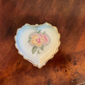 Heritage House Melodies Collection-Heart-Shaped Floral Trinket Dish